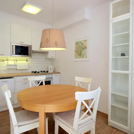 Quiet In The Old Town *