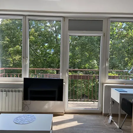 Quiet In The Old Town